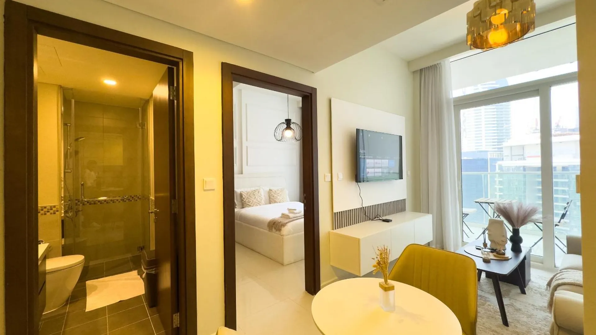 Comfy 1Br At Reva Res Business Bay 1701 Lägenhet Dubai 0*,